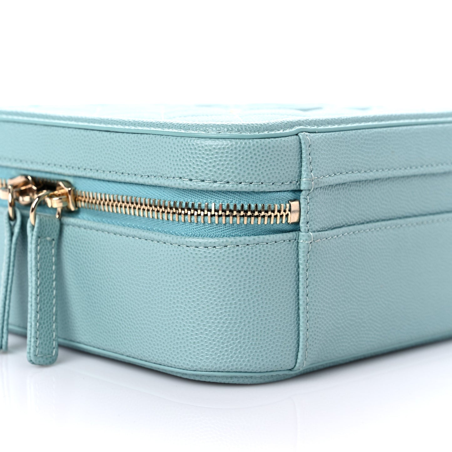 Caviar Quilted Medium CC Filigree Vanity Case Light Blue