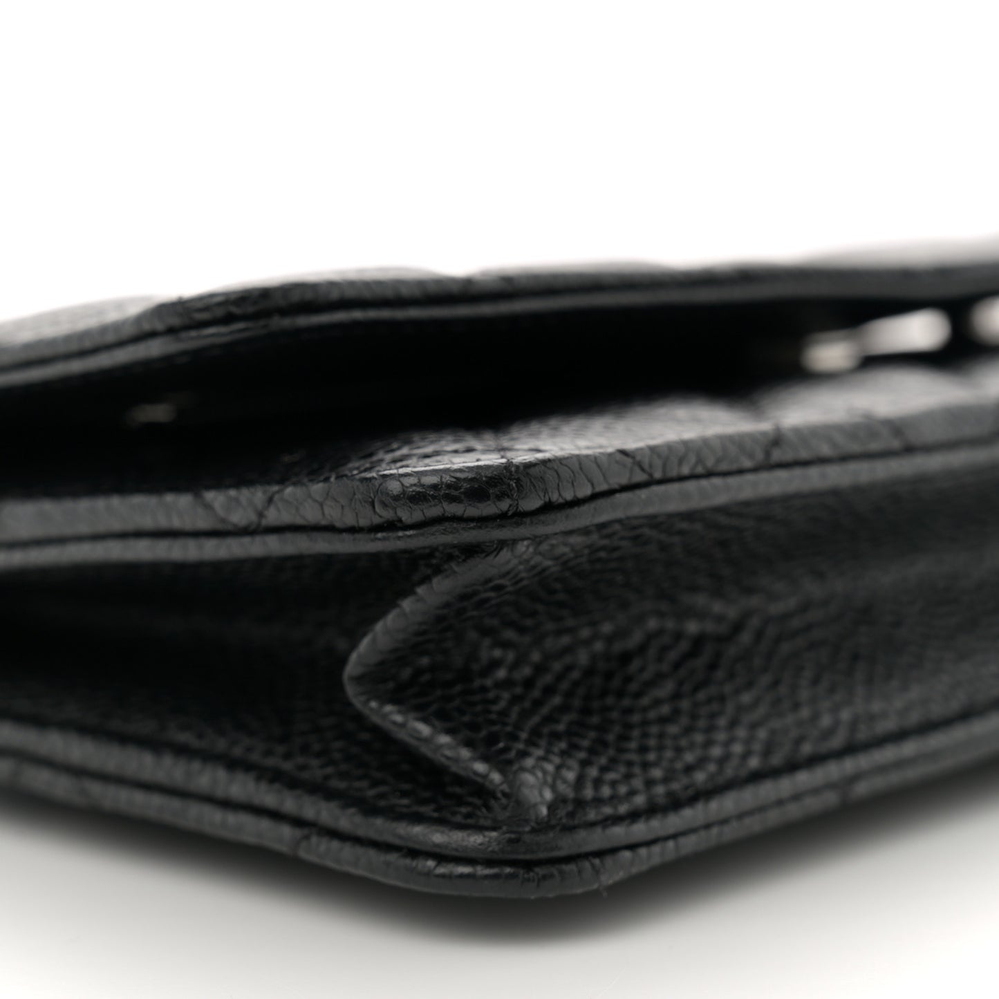 Caviar Quilted Wallet on Chain WOC Black
