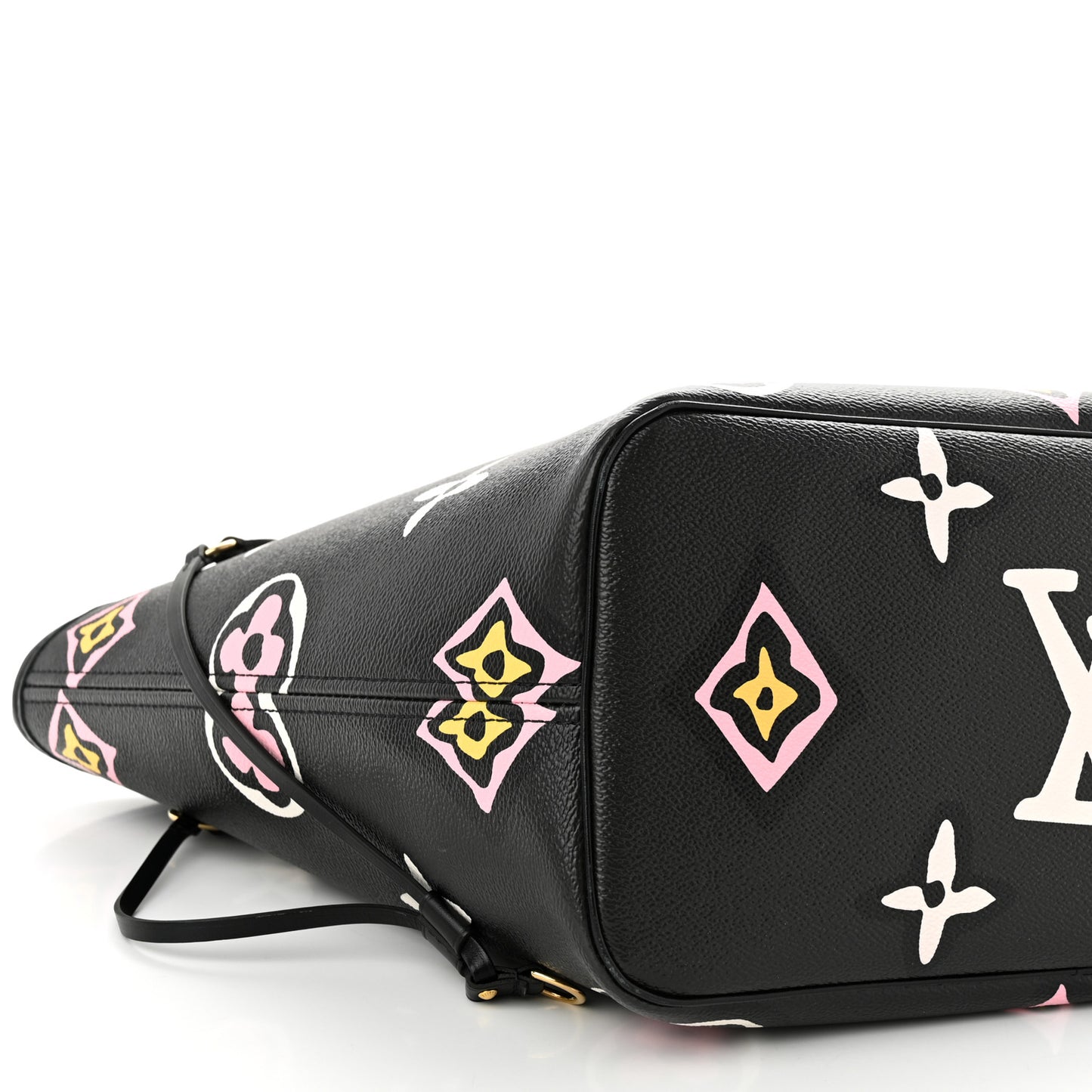 Monogram Giant Wild at Heart Neverfull MM Black