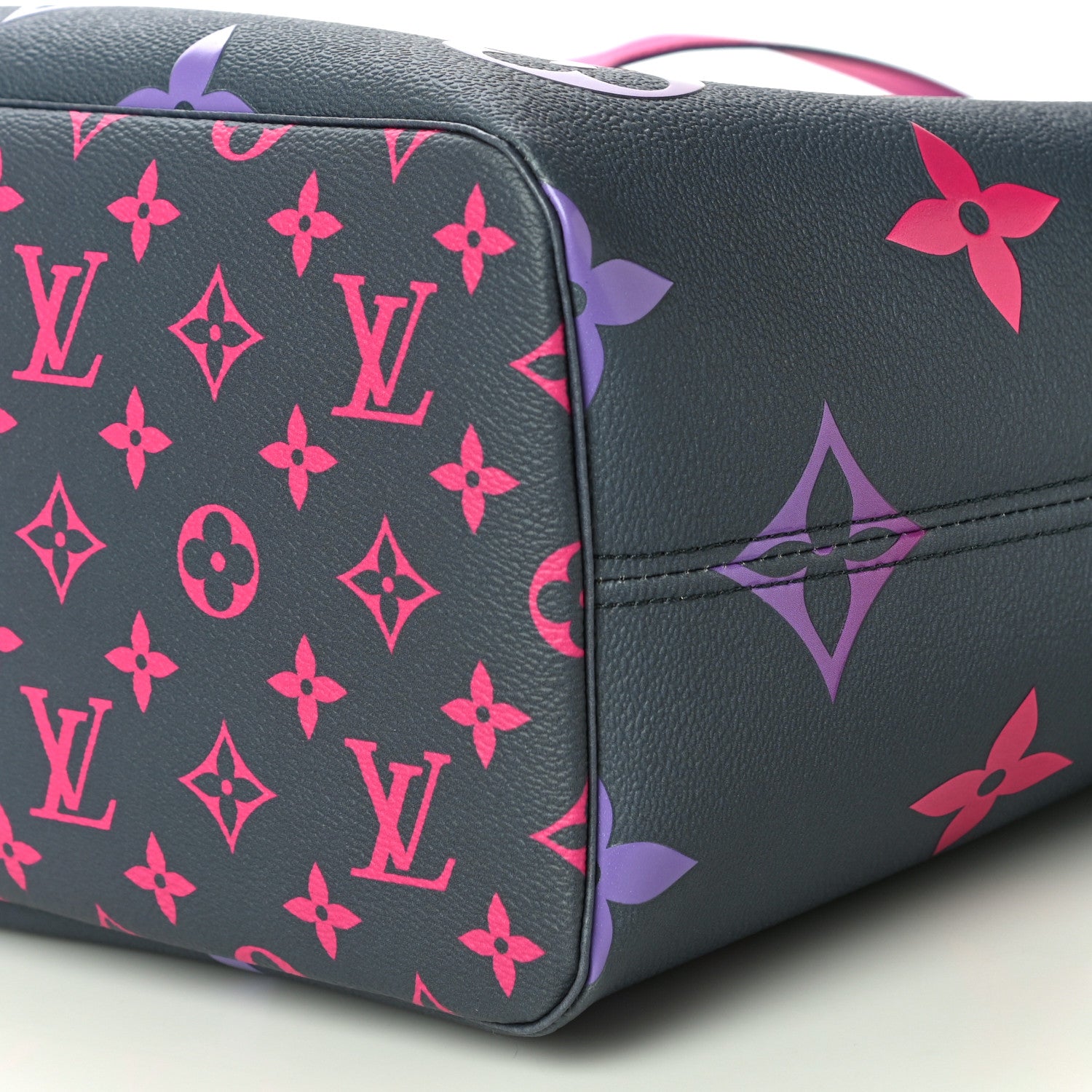 Louis Vuitton Monogram Giant Spring In The City Neverfull MM Midnight Fuchsia 9 of 9