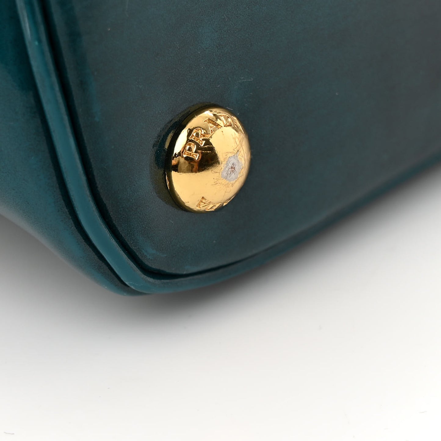 Spazzolato Medium Promenade Tote Pavone Fume