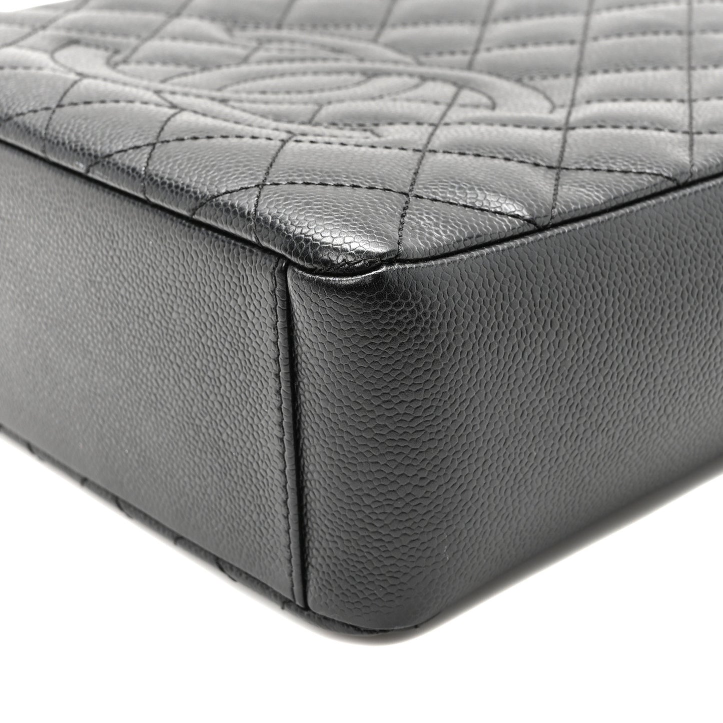 Caviar Quilted Petit Shopping Tote PST Black