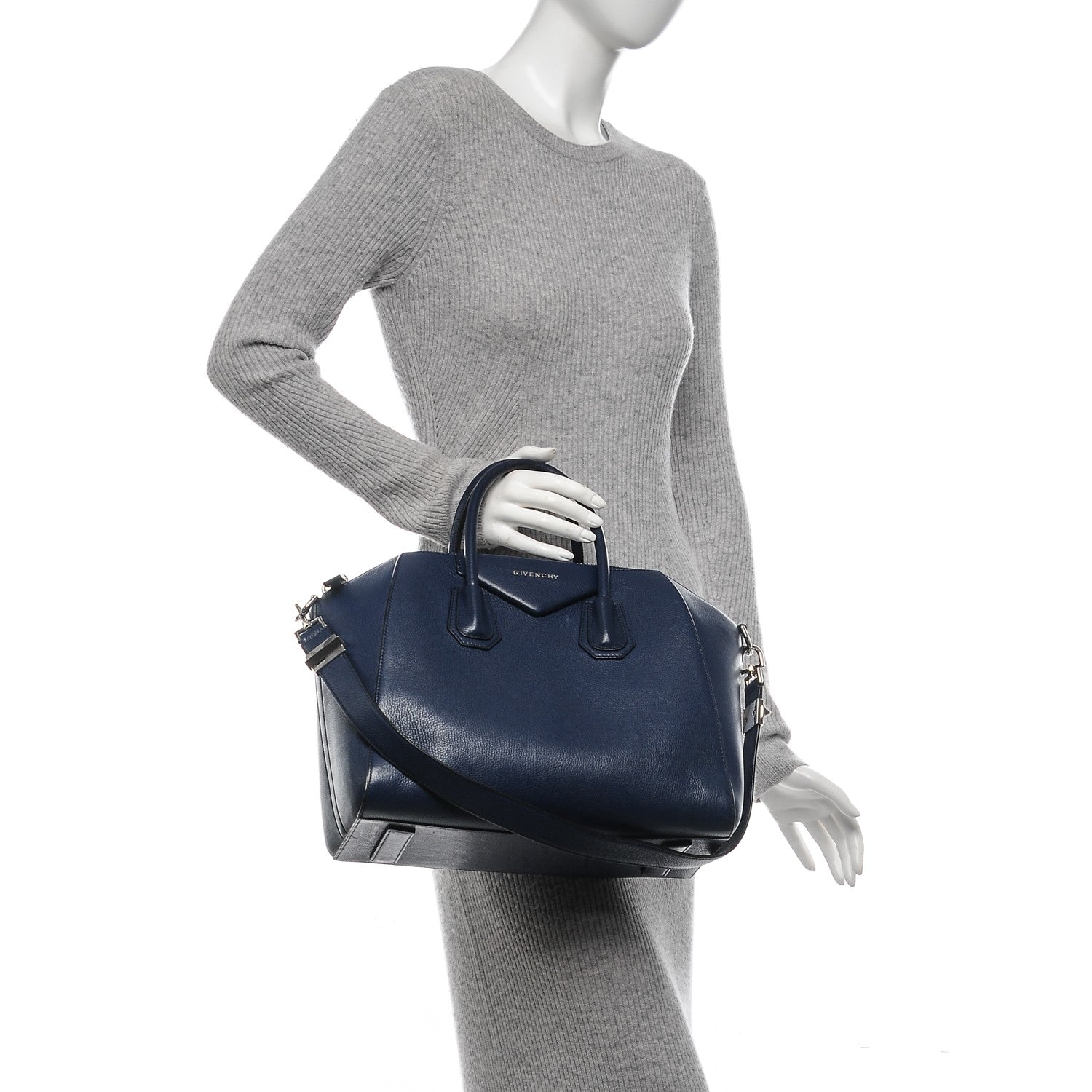 Givenchy Sugar Goatskin Medium Antigona Night Blue 2 of 11