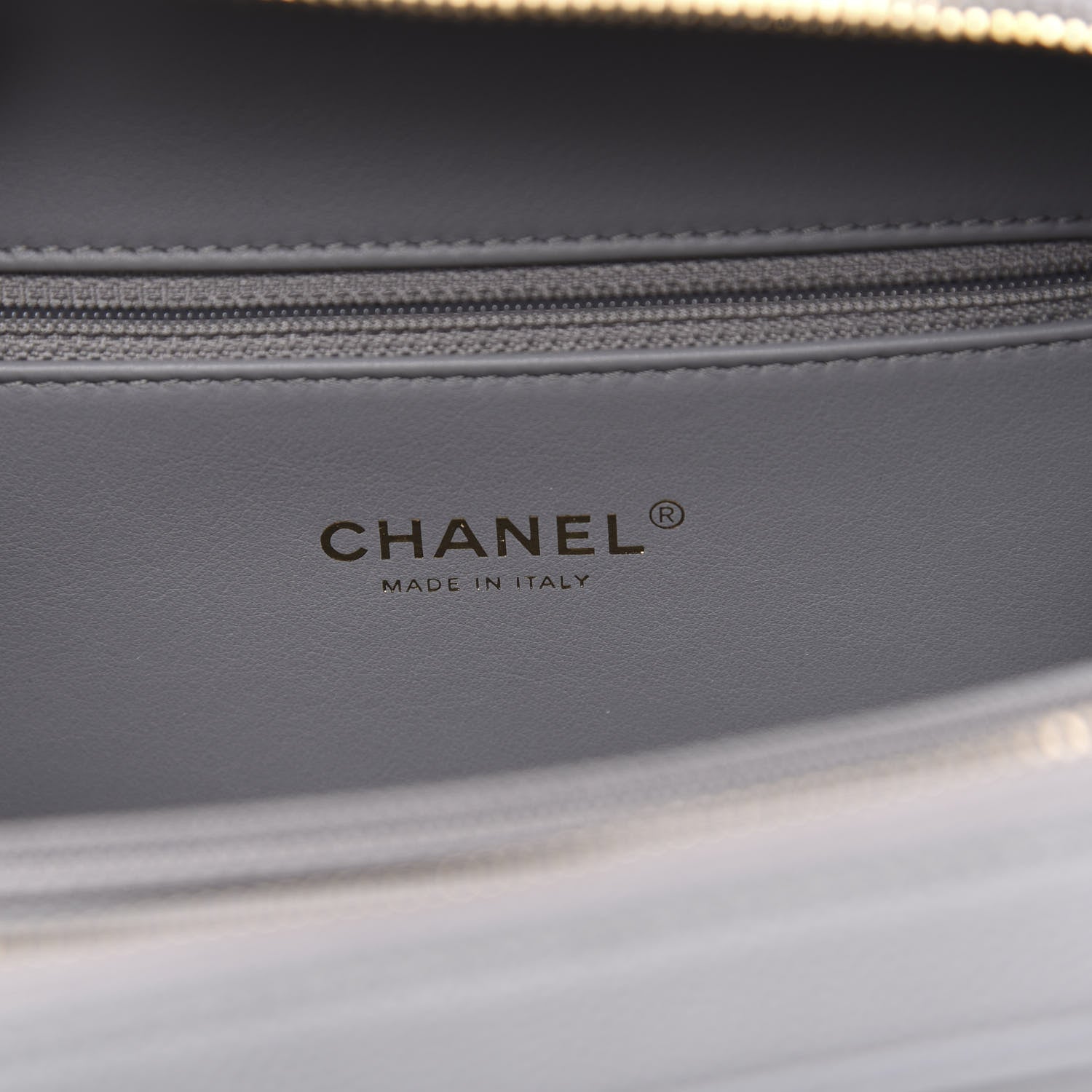 Chanel Caviar Quilted Medium CC Filigree Vanity Case Grey 5 of 9