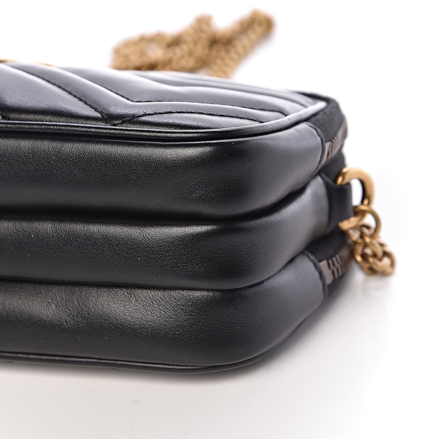 Calfskin Matelasse Mini GG Marmont Chain Crossbody Bag Black