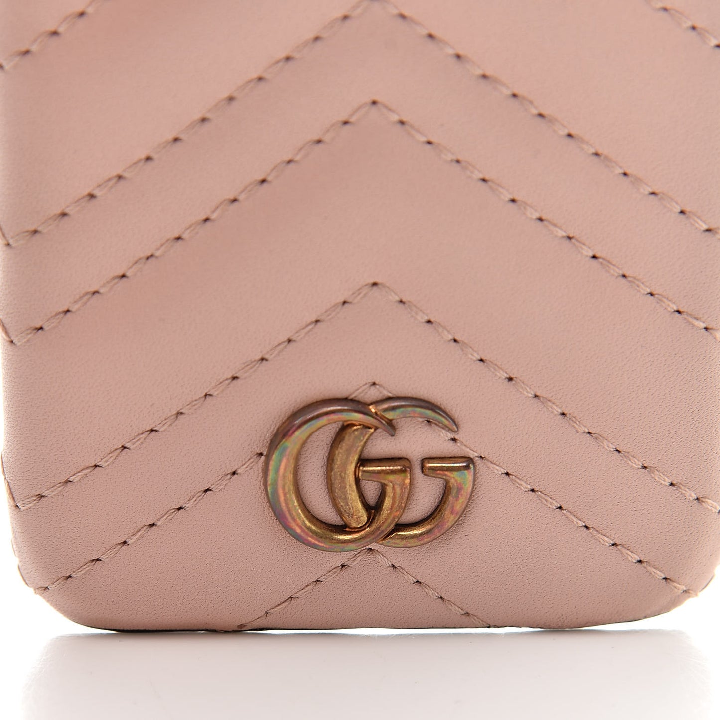 Calfskin Matelasse Marmont iPhone 7 Case Pink