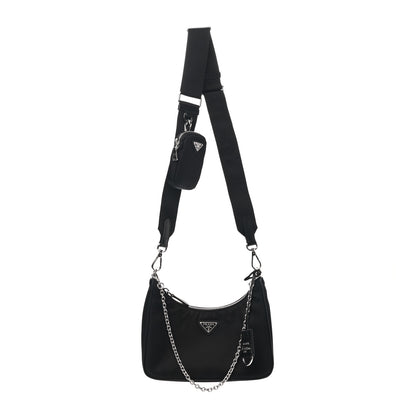 Prada Nylon Re-Edition 2005 Shoulder Bag Black 2 of 15