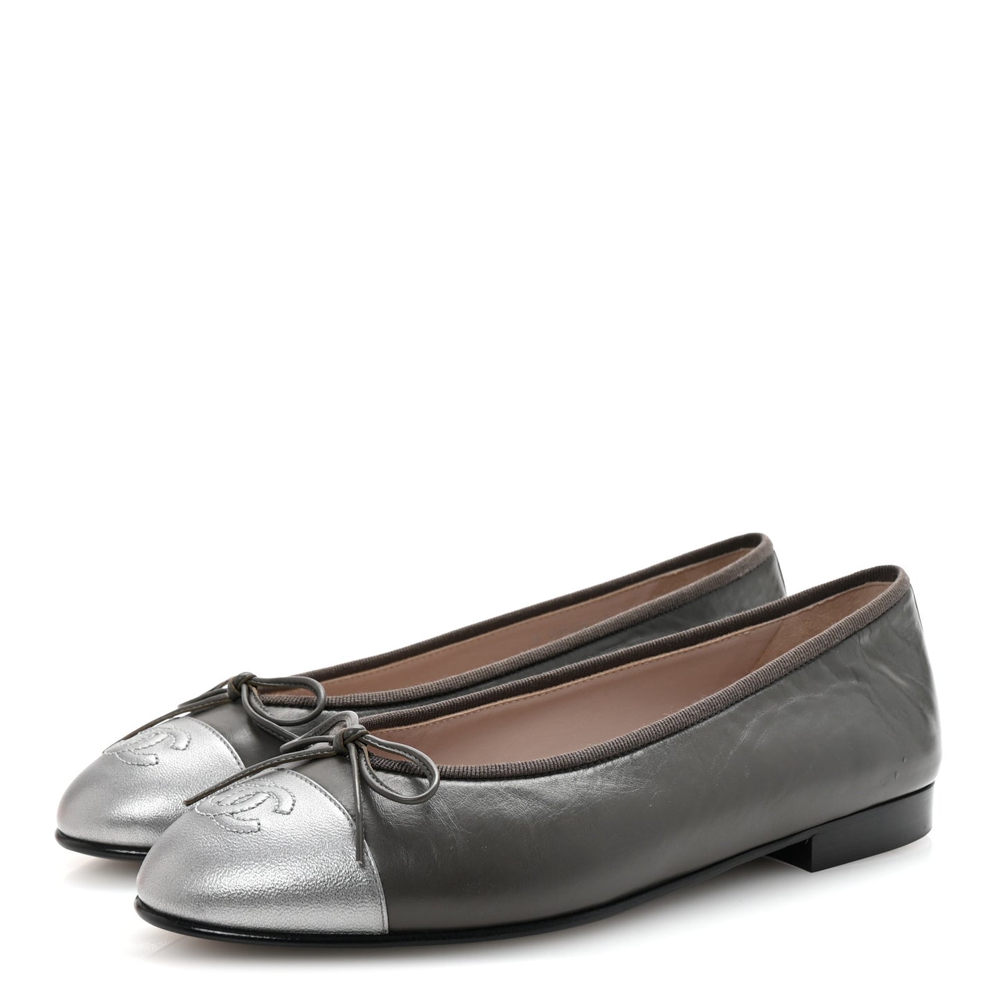 Calfskin Metallic Goatskin CC Cap Toe Ballerina Flats 37.5 Gris Argent