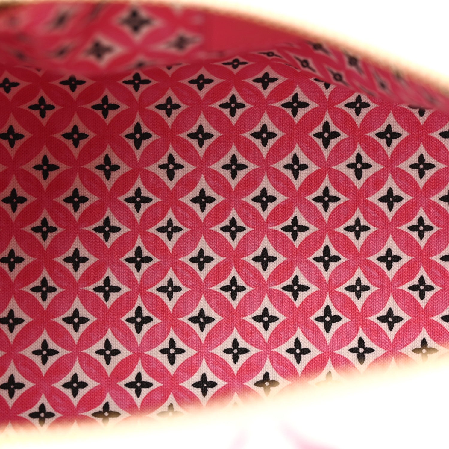 Louis Vuitton Monogram Giant By The Pool 2.0 Speedy Bandouliere 25 Rose 5 of 9