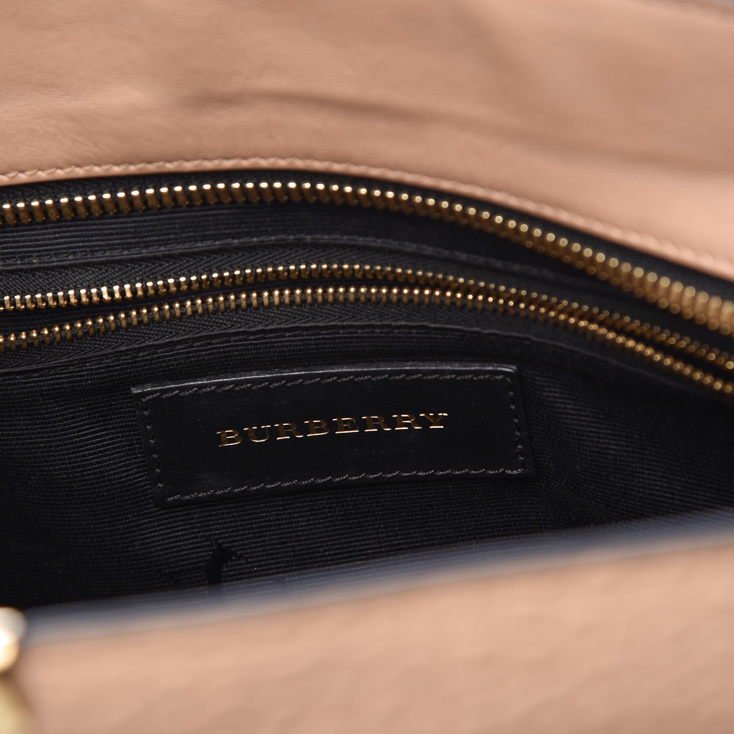 Burberry Signature Grain Medium Gainsborough Beige 6 of 14