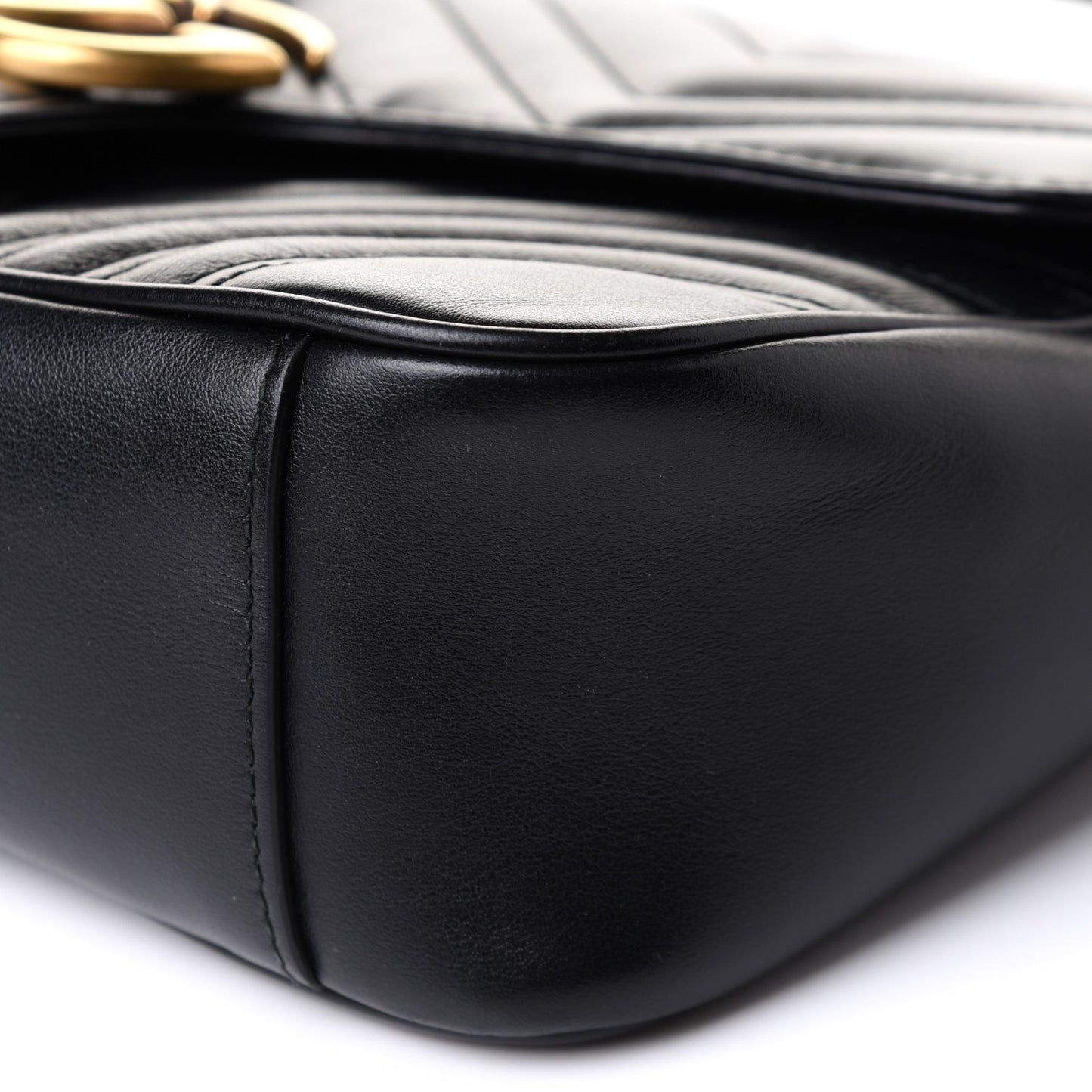 Calfskin Matelasse Small GG Marmont Shoulder Bag Black