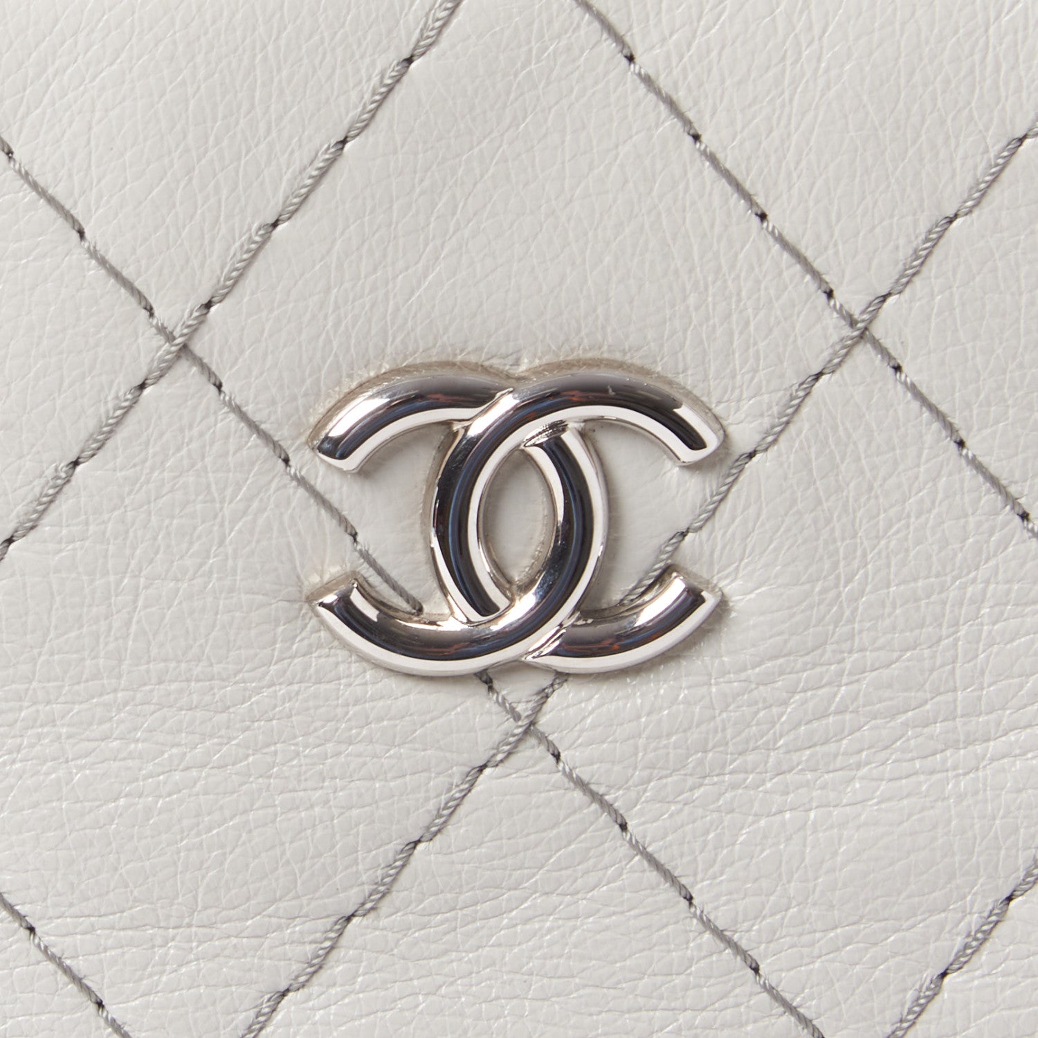 Chanel Glazed Calfskin Large On The Road Tote Light Grey 8 of 14