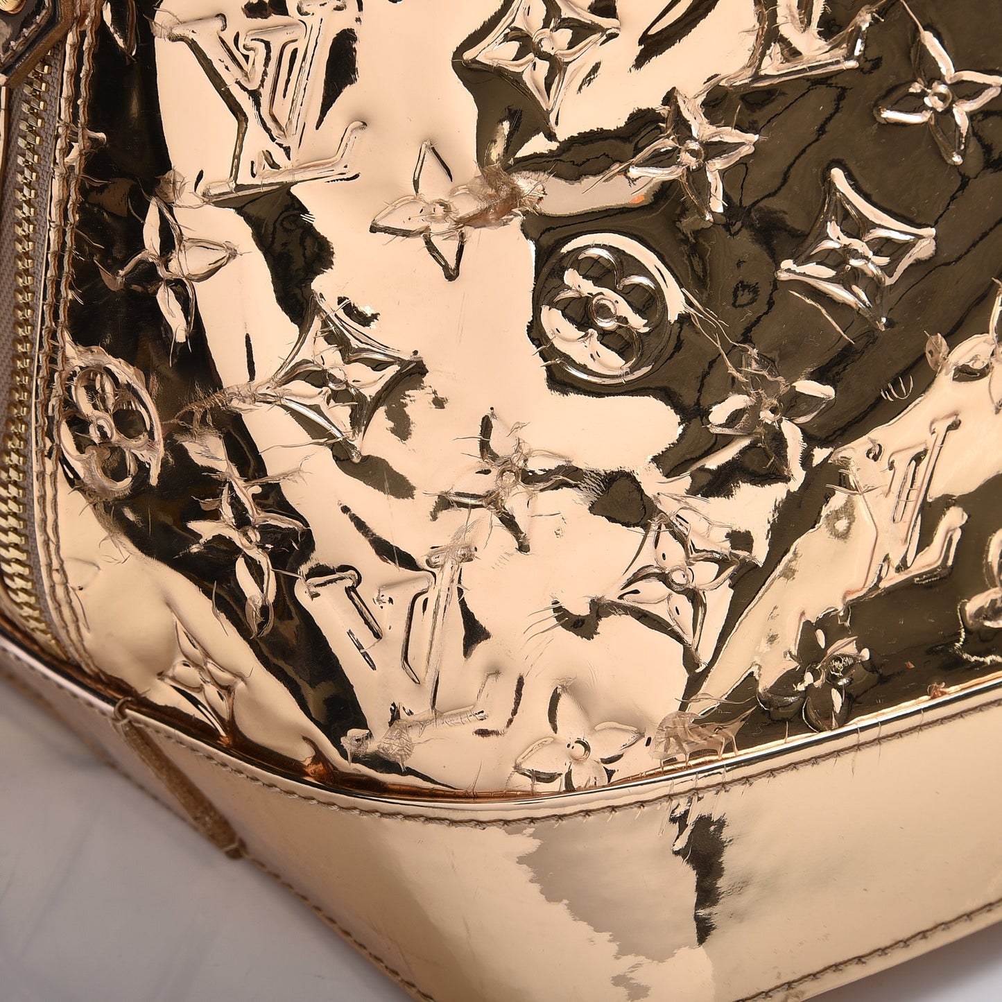 Monogram Miroir Alma GM XL Gold