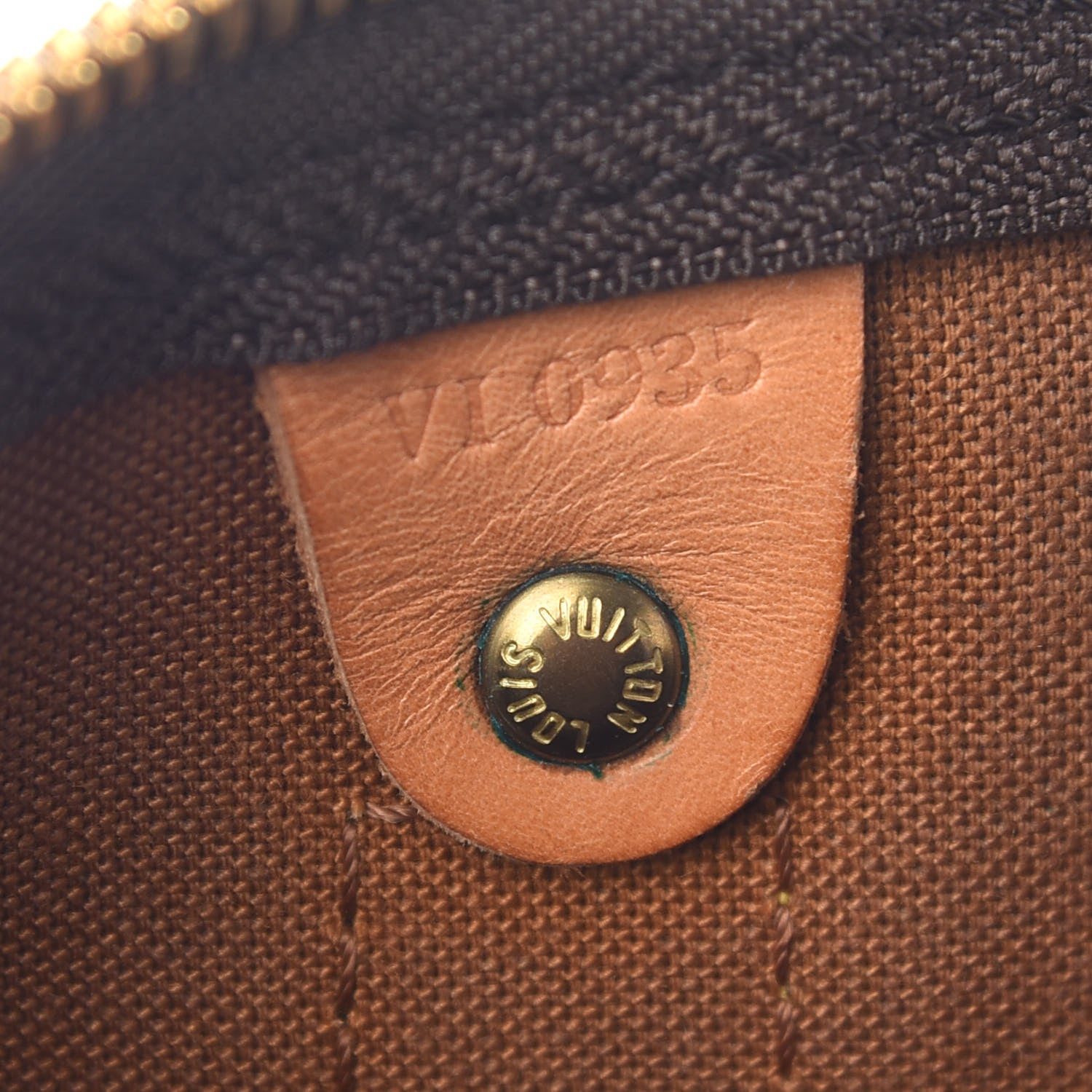 Louis Vuitton Monogram Keepall Bandouliere 50 9 of 10