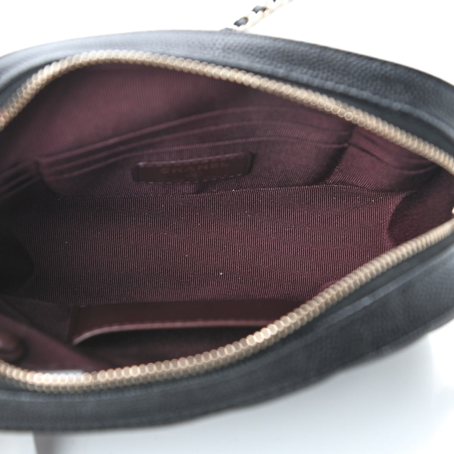 Caviar Quilted Vanity With Chain Black