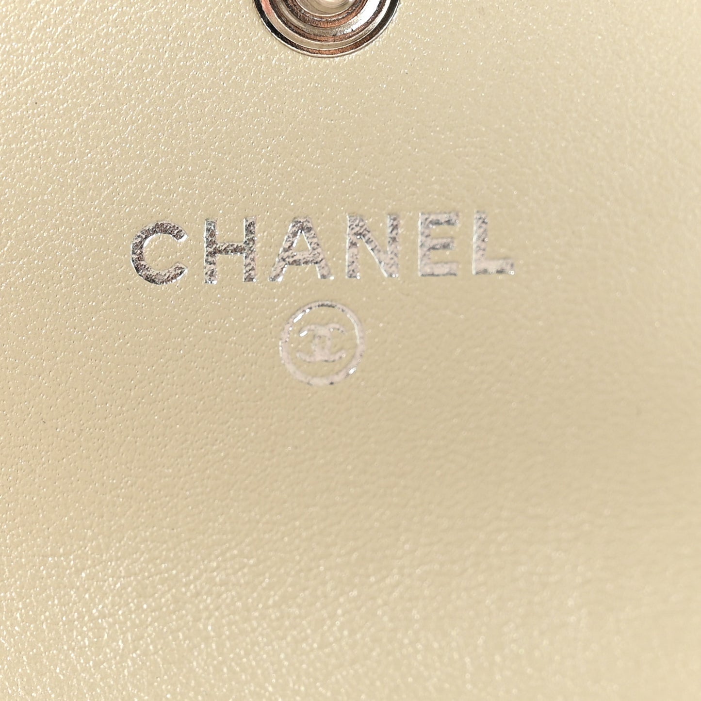 Patent Quilted Card Holder Light Gold
