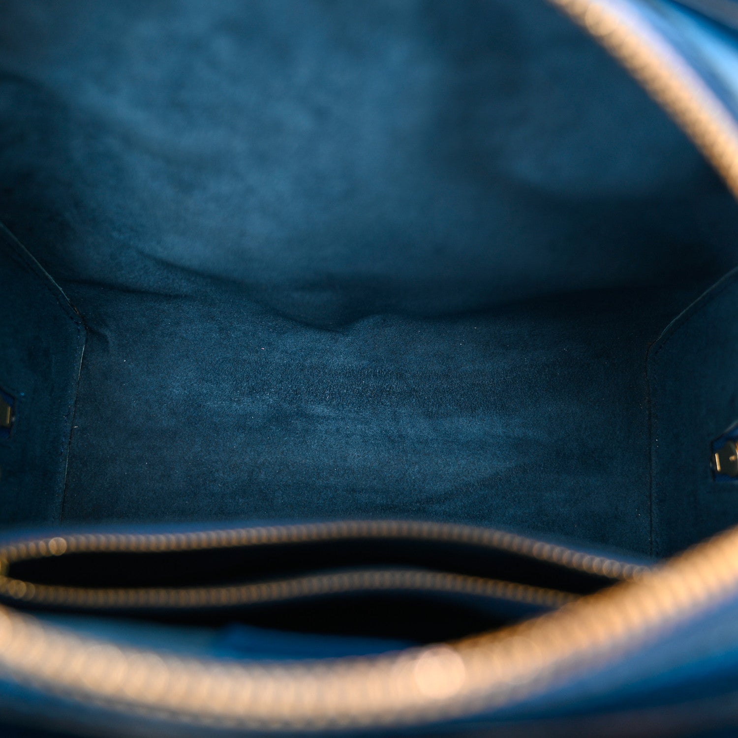 Louis Vuitton Epi Pont-Neuf Toledo 5 of 9