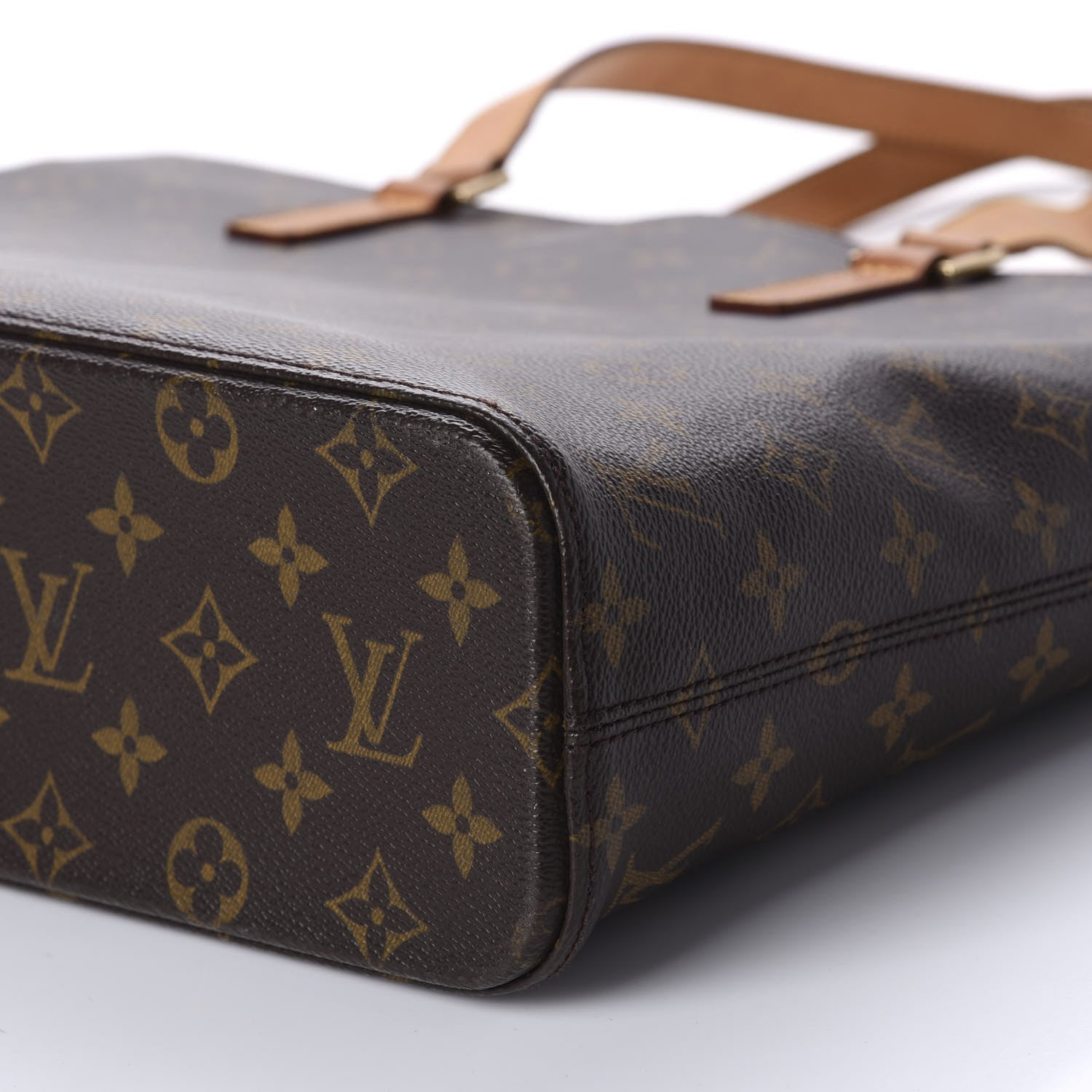 Louis Vuitton Monogram Luco 7 of 11