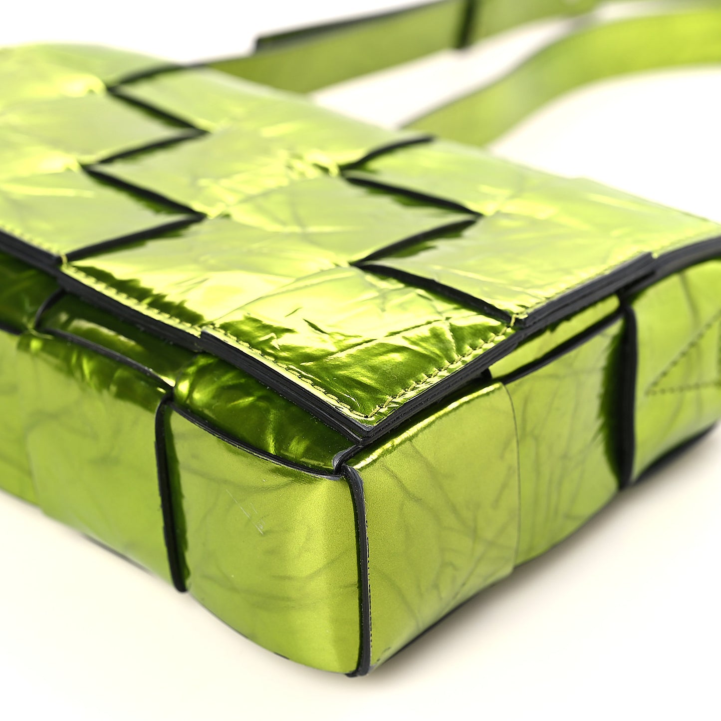 Metallic Crushed Calfskin Maxi Intrecciato Cassette Crossbody Bag Chlorophyll