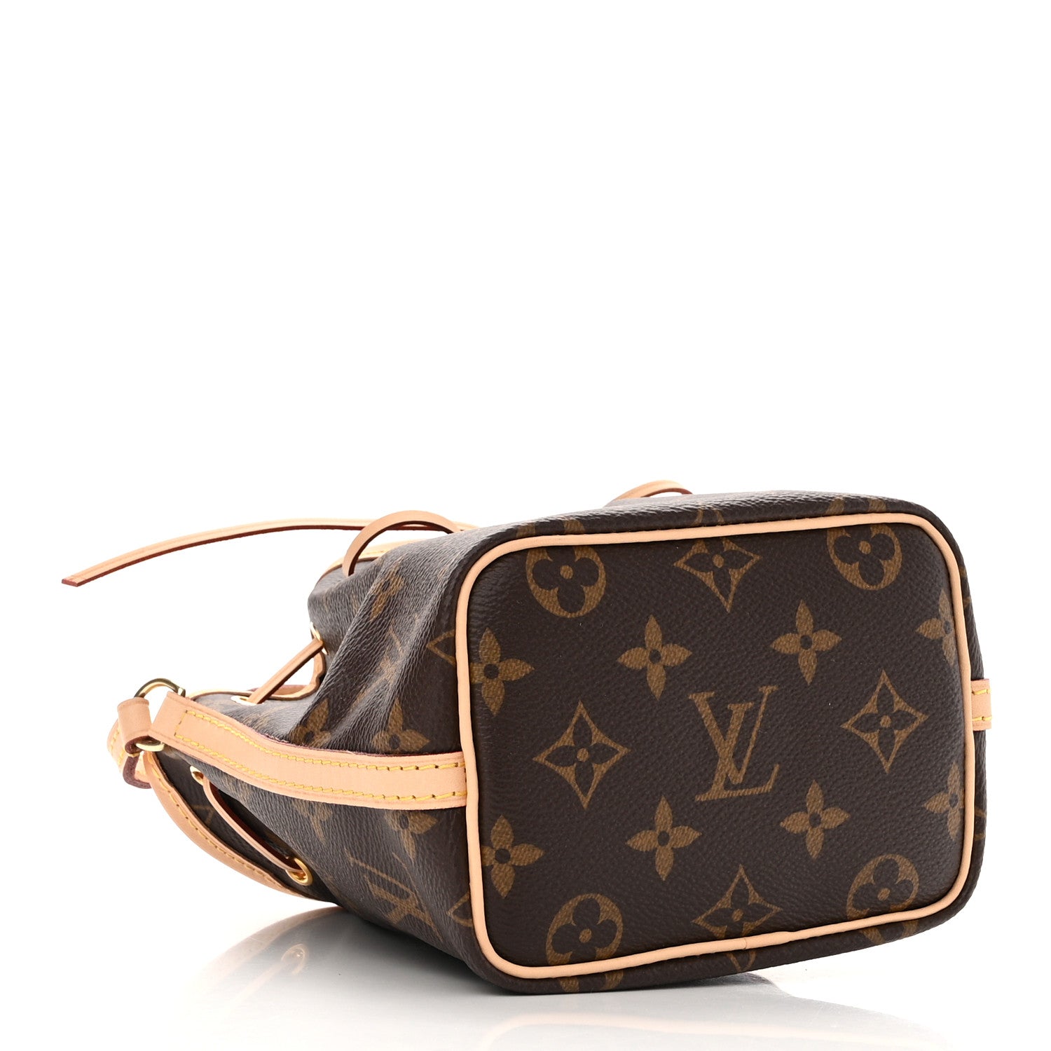 Louis Vuitton Monogram Nano Noe 4 of 10