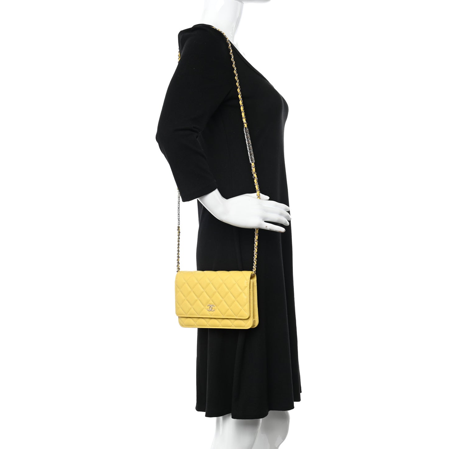 Caviar Quilted Tiny CC Wallet On Chain WOC Yellow
