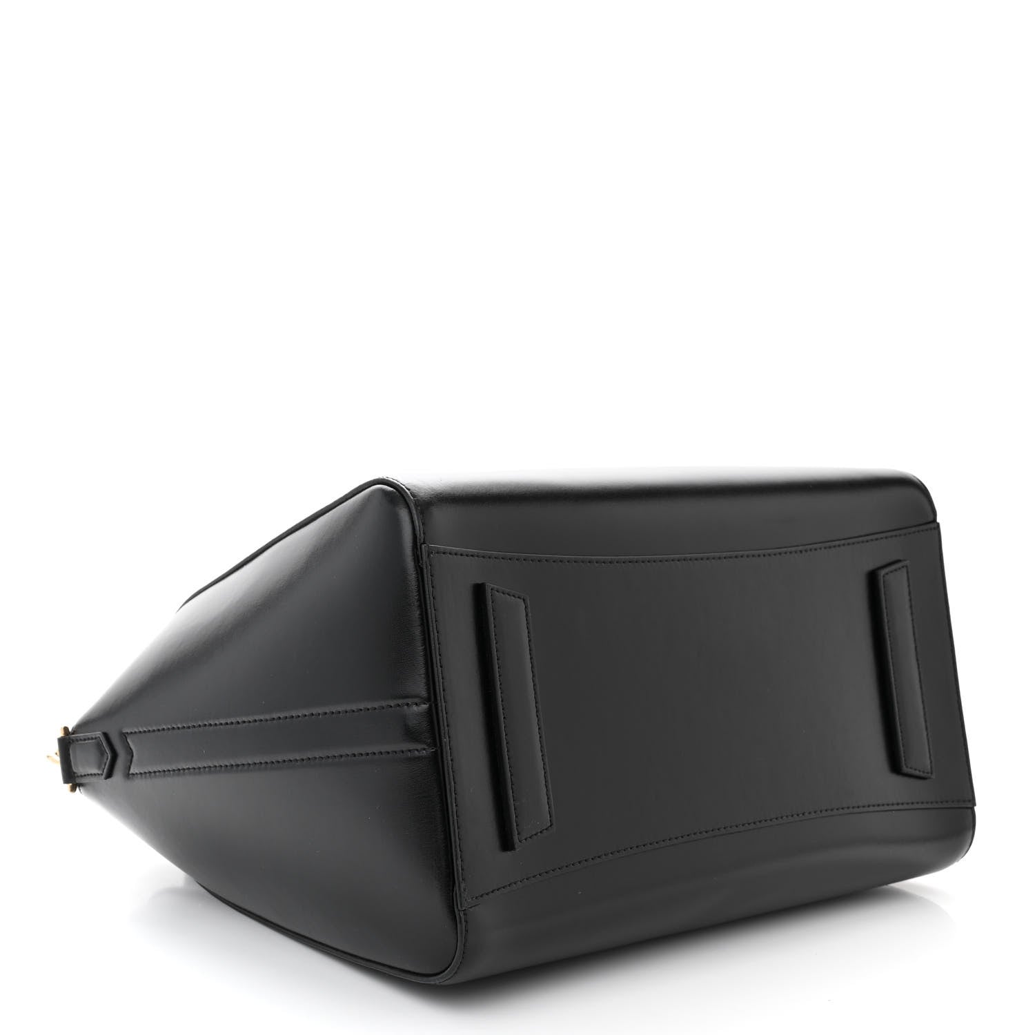 Givenchy Shiny Lord Calfskin Medium Antigona Black 4 of 10