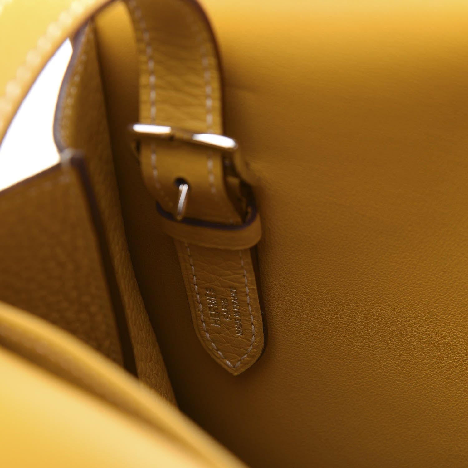 Hermes Taurillon Clemence Halzan 31 Jaune Ambre 14 of 16