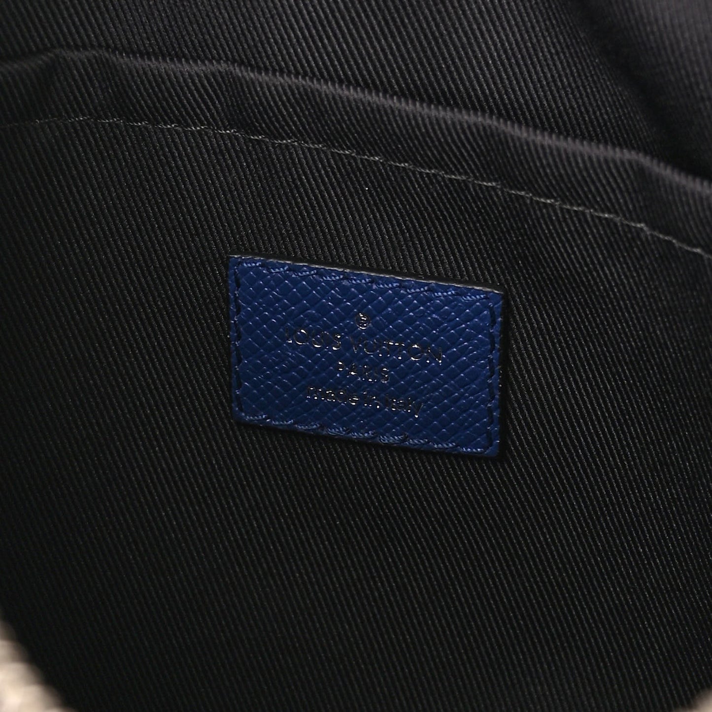 Taiga Monogram Outdoor Messenger Cobalt