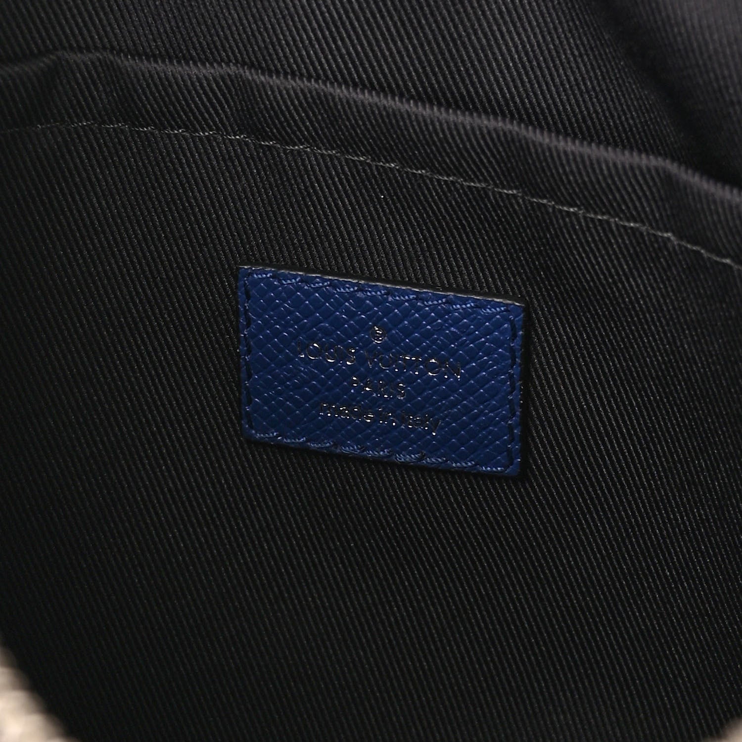 Louis Vuitton Taiga Monogram Outdoor Messenger Cobalt 7 of 10