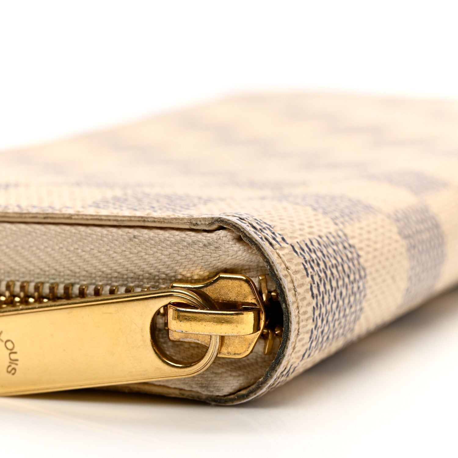 Louis Vuitton Damier Azur Zippy Wallet 8 of 8