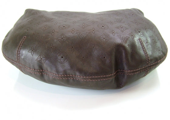 Louis Vuitton Mahina Onatah GM Moka 5 of 9