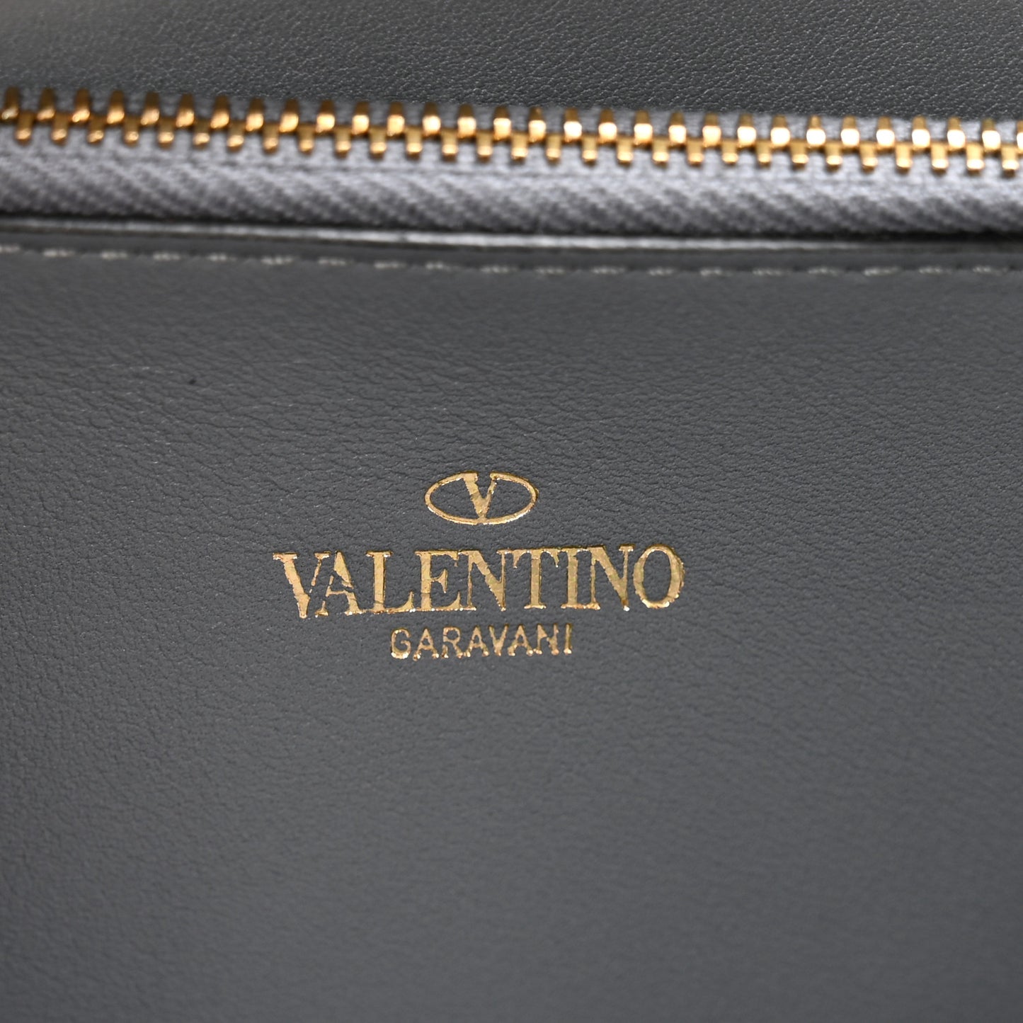 Vitello Rockstud Zip Around Wallet Stone
