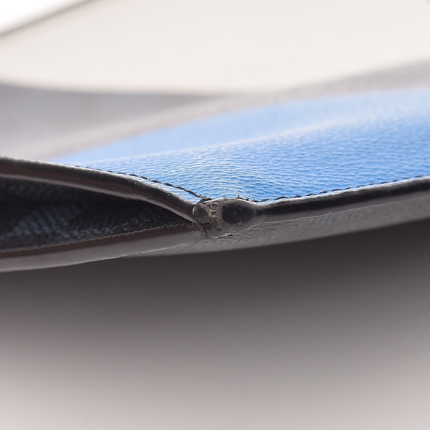 Damier Cobalt America's Cup Regatta Poche Documents Portfolio Case
