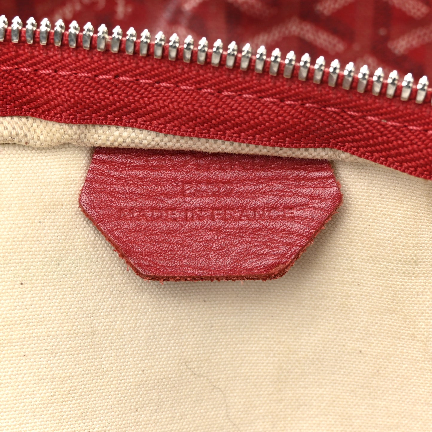 Goyardine Fidji Zip Hobo Red