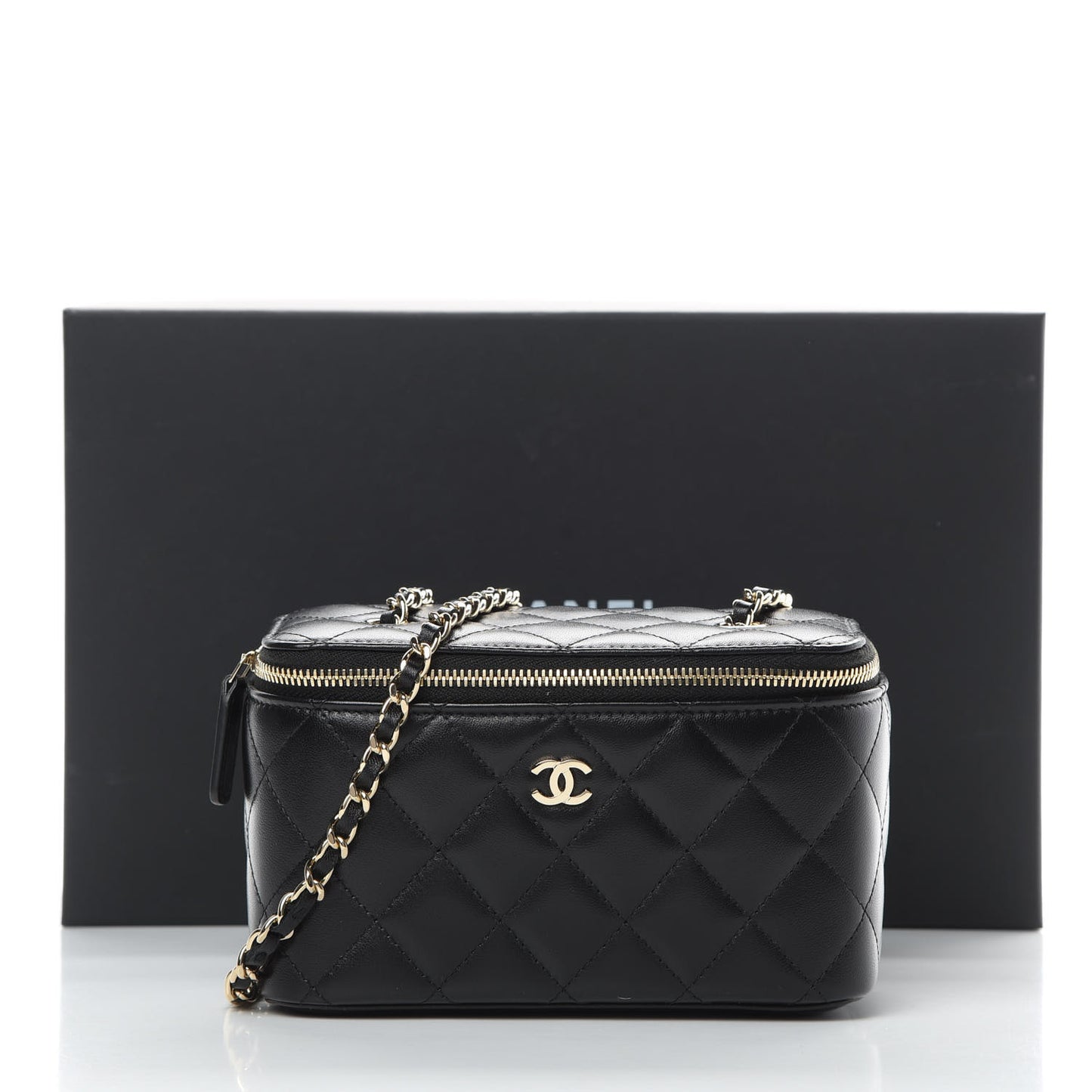 Lambskin Quilted Small Vanity Case With Chain Black