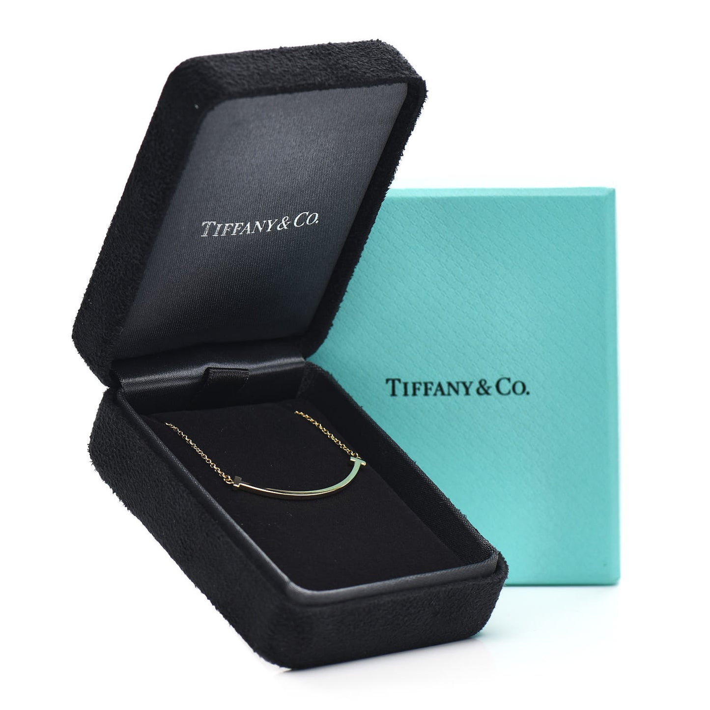 18K Yellow Gold Small T Smile Pendant Necklace