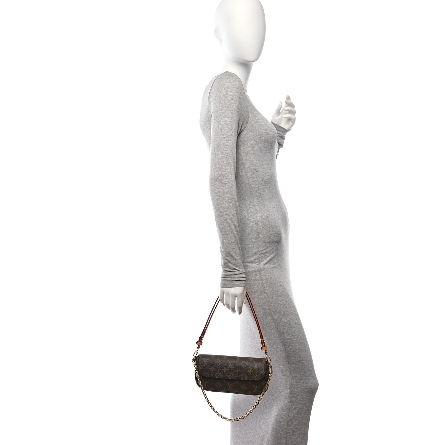 Louis Vuitton Monogram Ivy Wallet On Chain 2 of 9