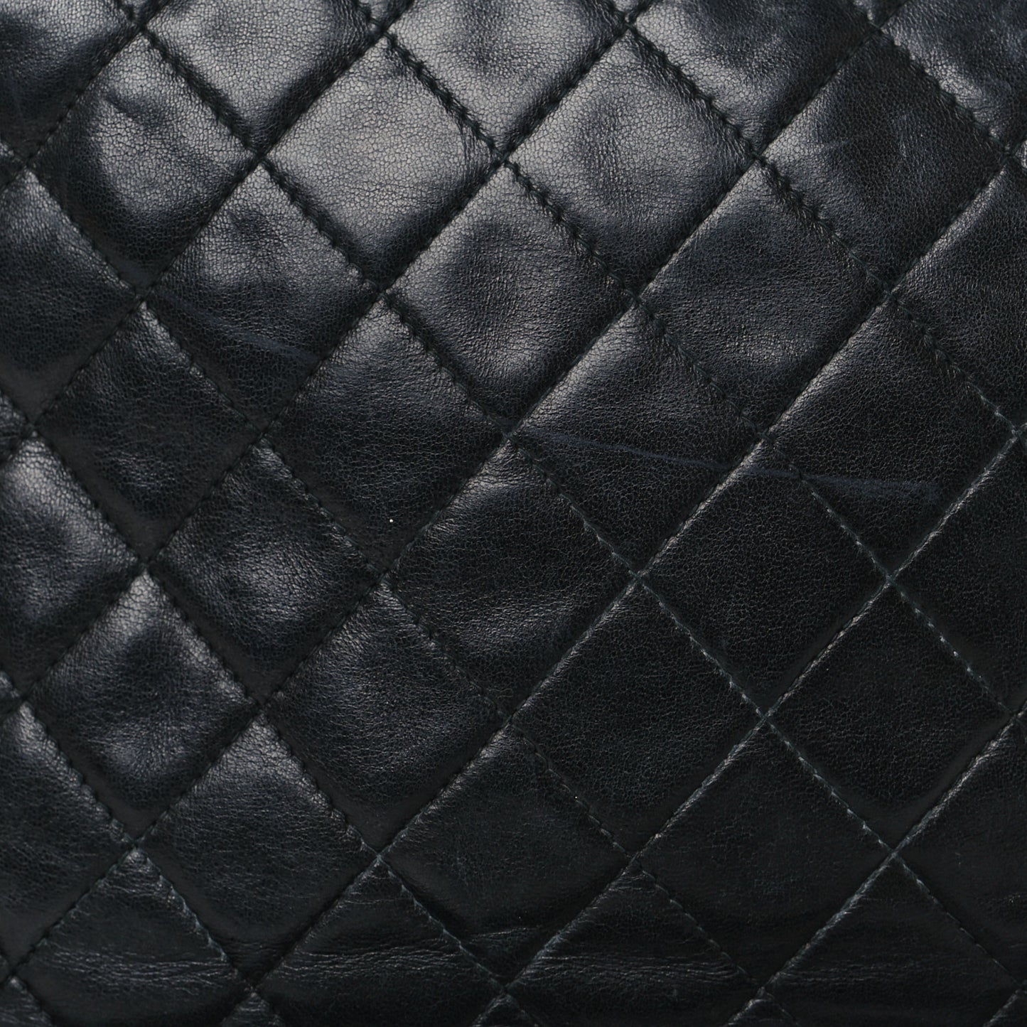 Lambskin Quilted CC Tassel Camera Case Black