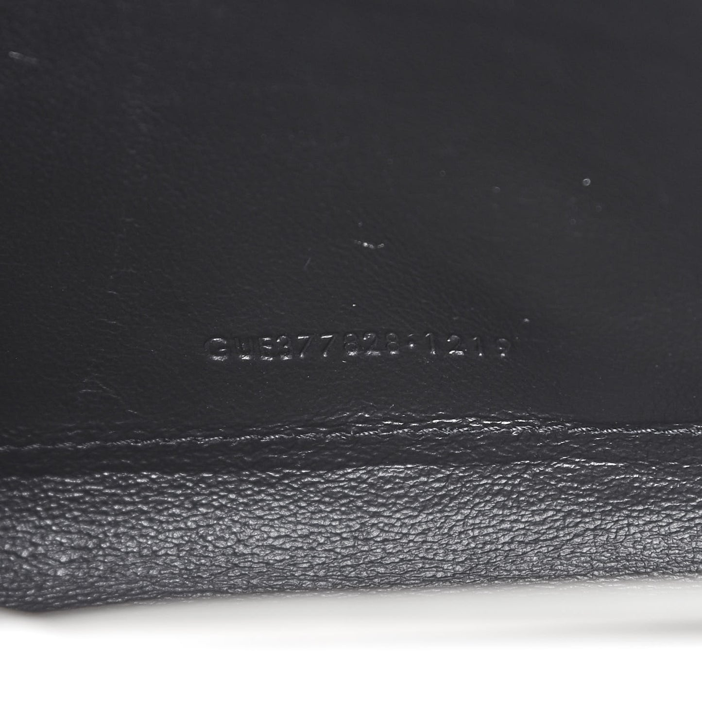 Grain De Poudre Matelasse Chevron Monogram Chain Wallet Crema Soft