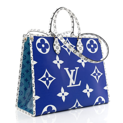 Louis Vuitton Monogram Giant Hamptons Onthego Blue 3 of 10