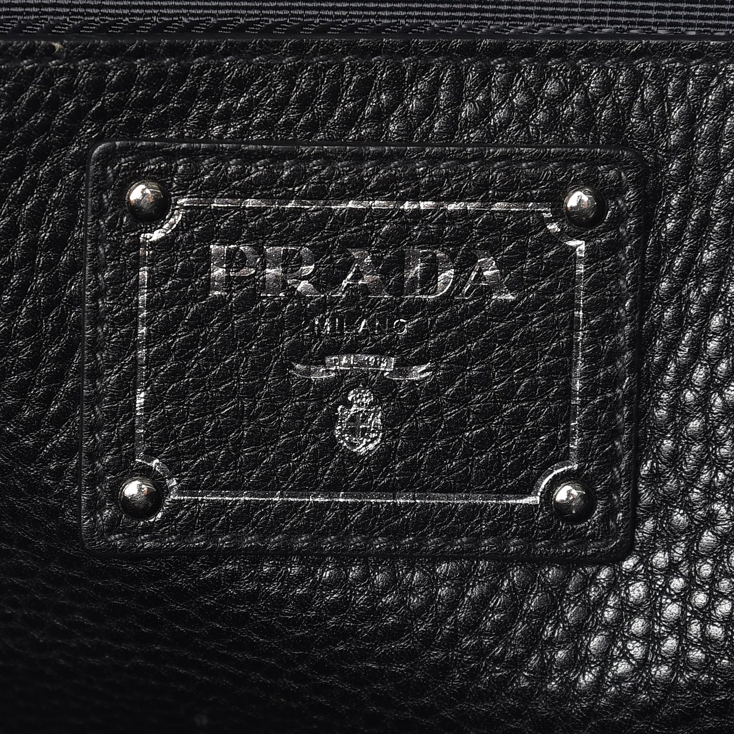 Vitello Daino Shopping Tote Nero Black