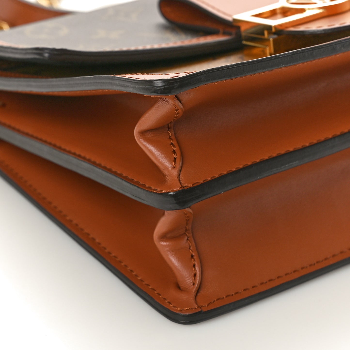 Reverse Monogram Dauphine MM