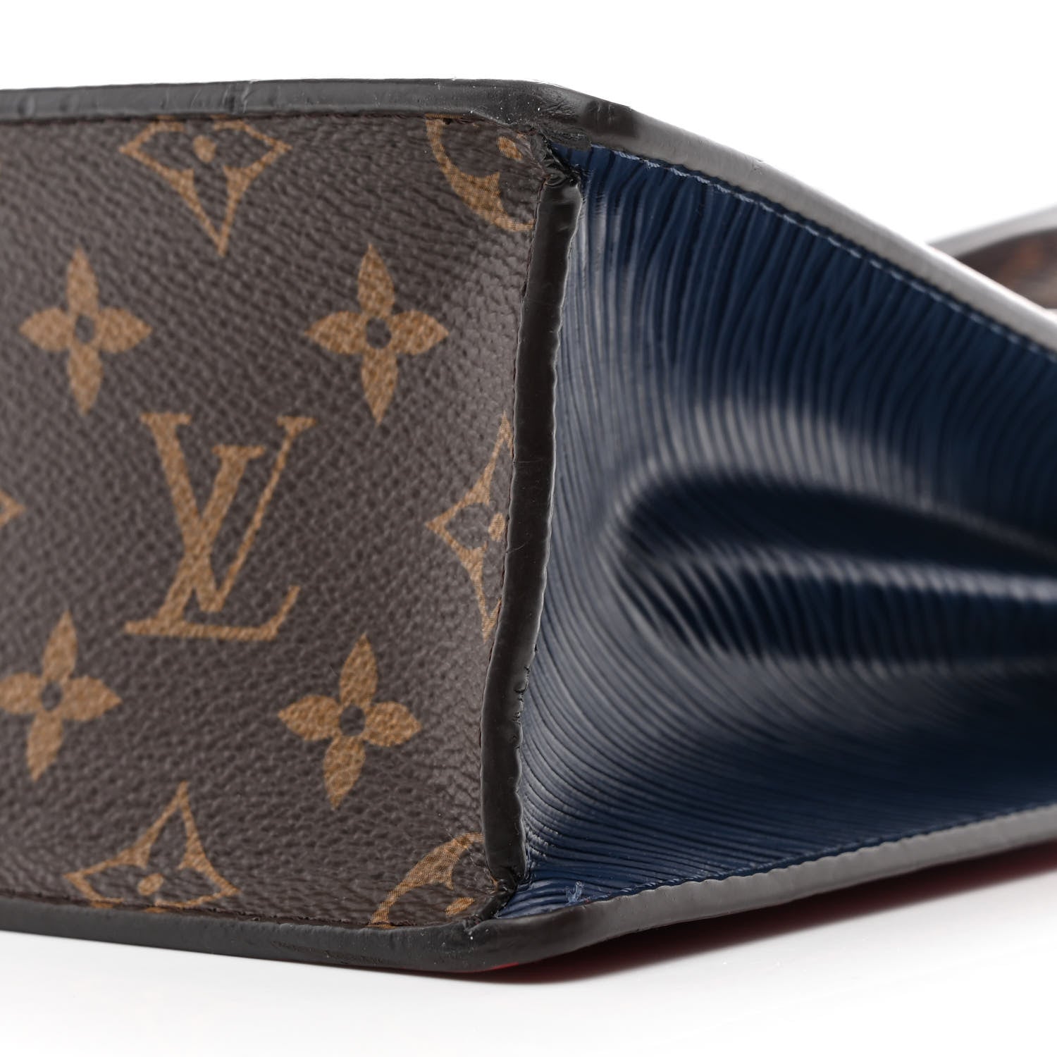 Louis Vuitton Vernis Epi Monogram Spring Street Scarlet 8 of 8