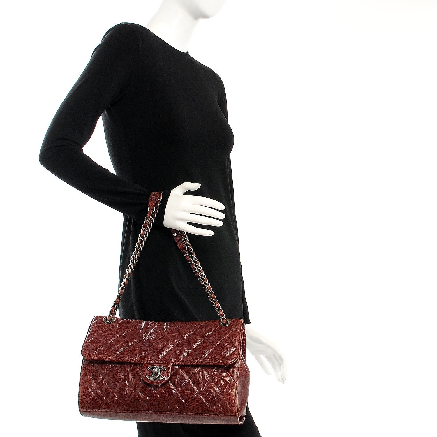Chanel Crumpled Grained Calfskin Jumbo CC Crave Flap Burgundy 2 of 12