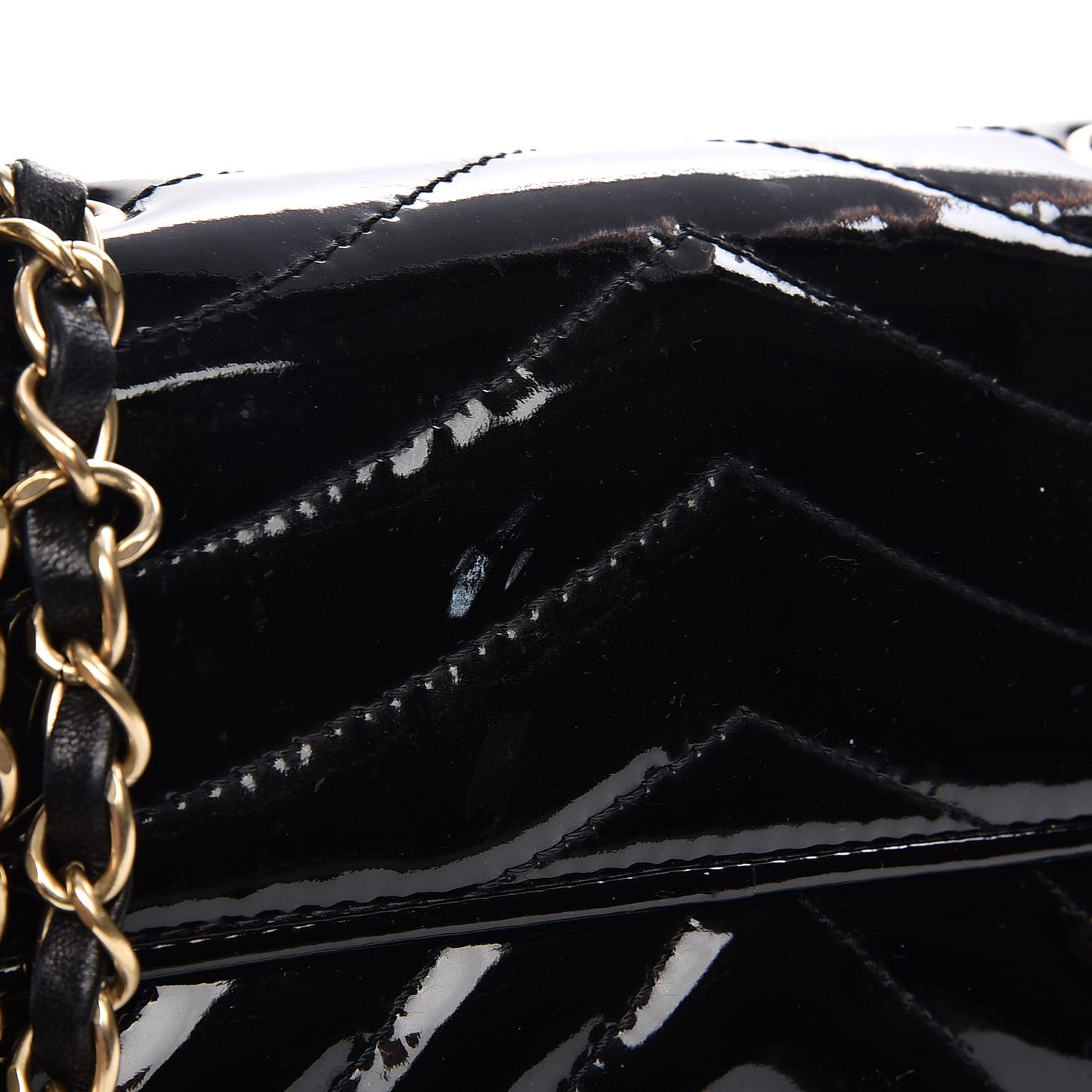Patent Small Chevron Single Flap Black