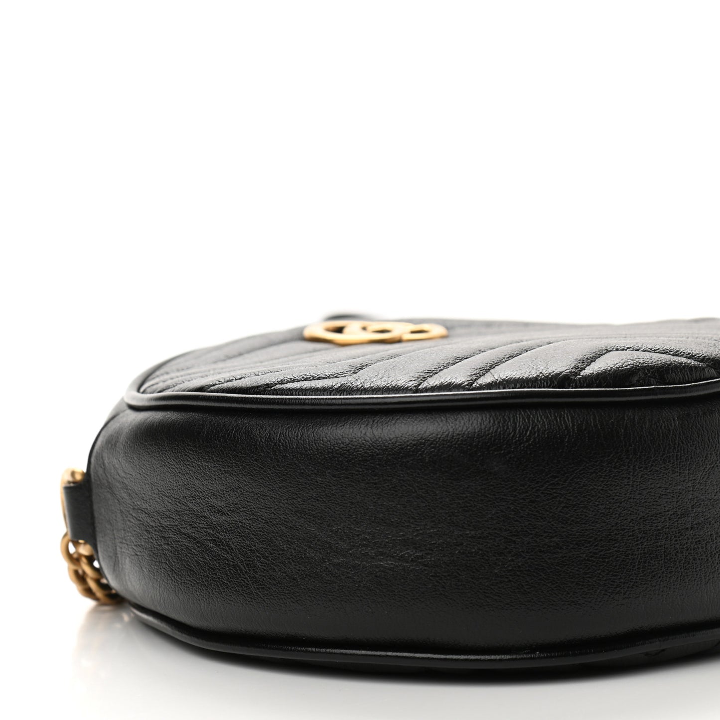 Azalea Calfskin Matelasse Heart Mini GG Marmont Round Shoulder Bag Black