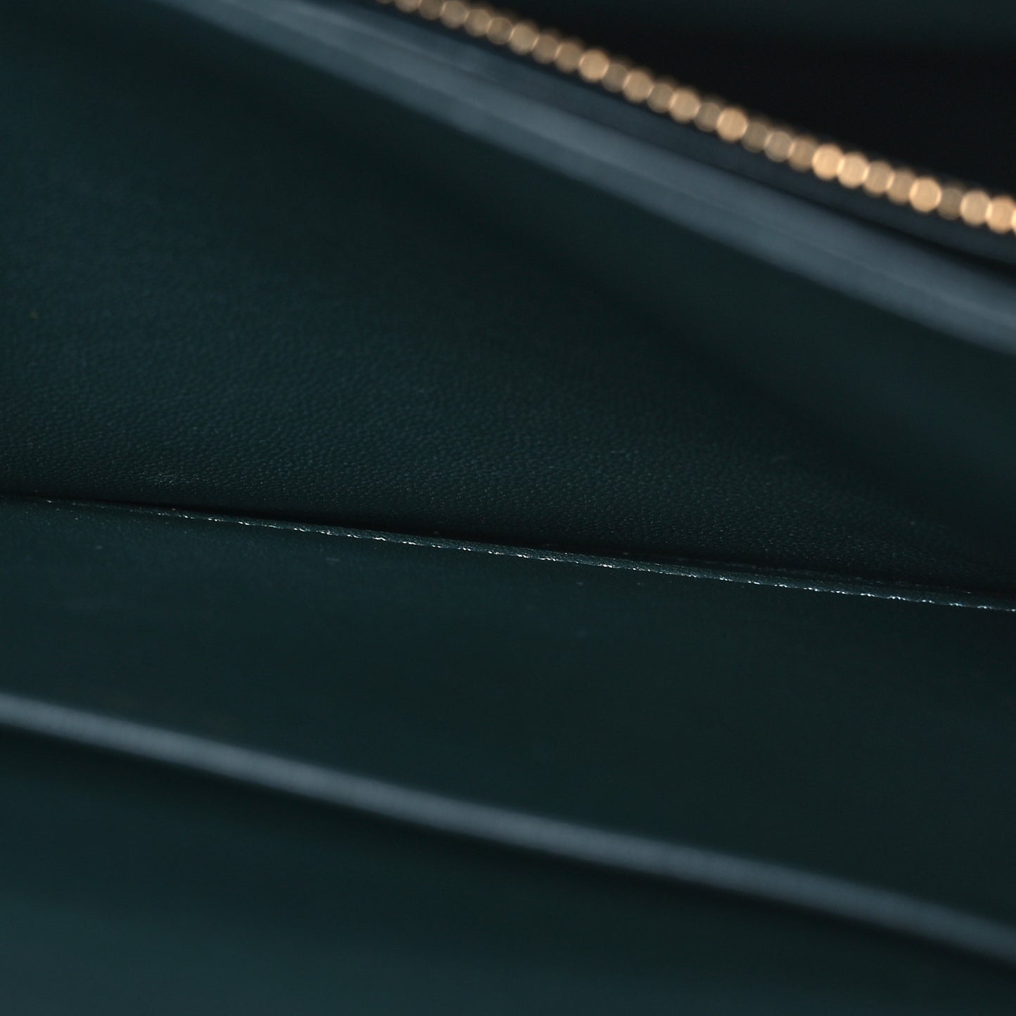 Shiny Calfskin Medium Triomphe Amazone