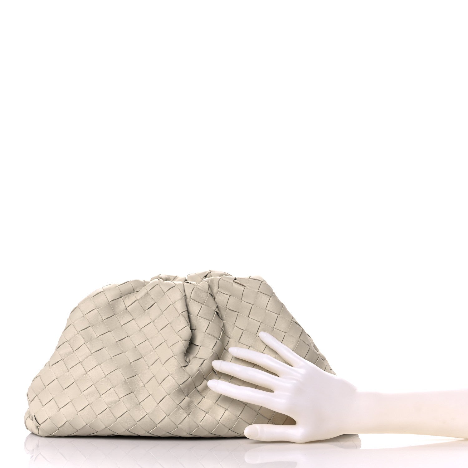 Bottega Veneta Nappa Maxi Intreccio The Pouch Oversized Clutch Plaster 2 of 17