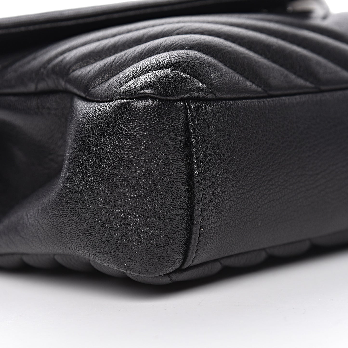 Sheepskin Matelasse Chevron Monogram Medium College Bag Black