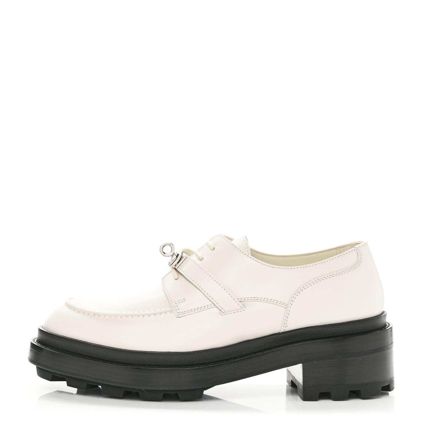 Glossed Calfskin First Derby 38.5 Beige Glaise